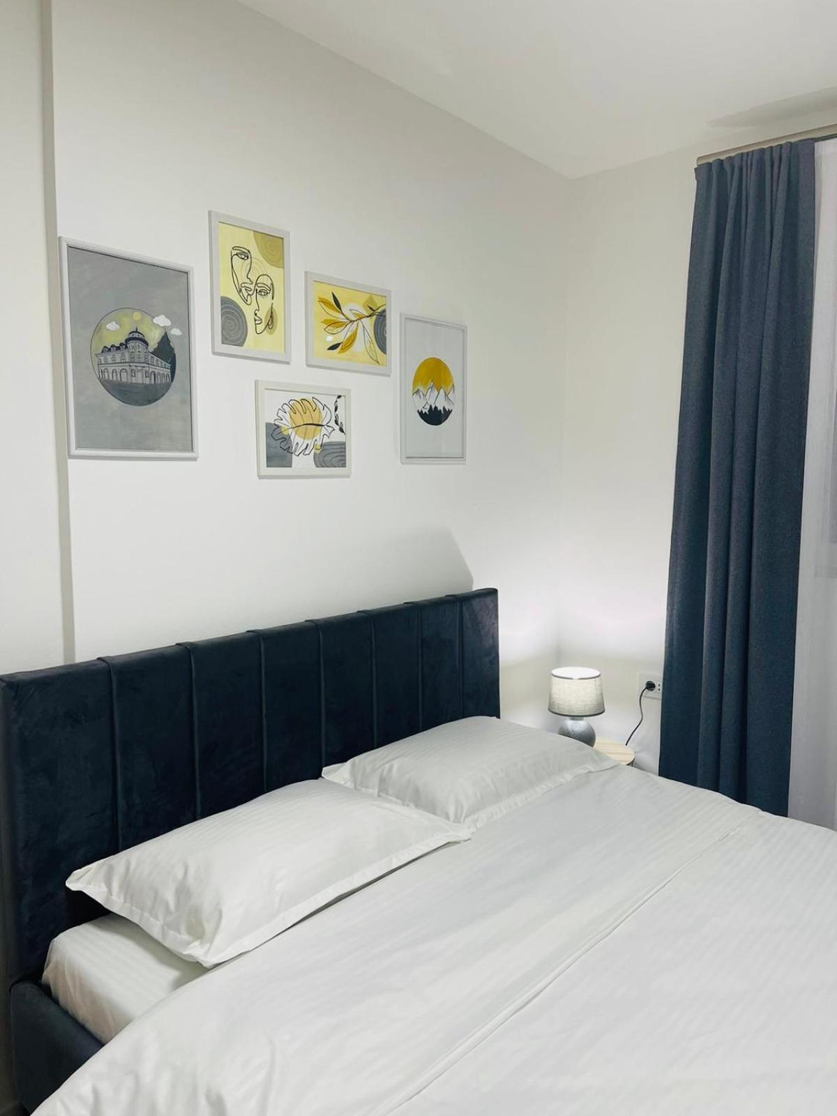 Pristinanest Hotel Екстериор снимка