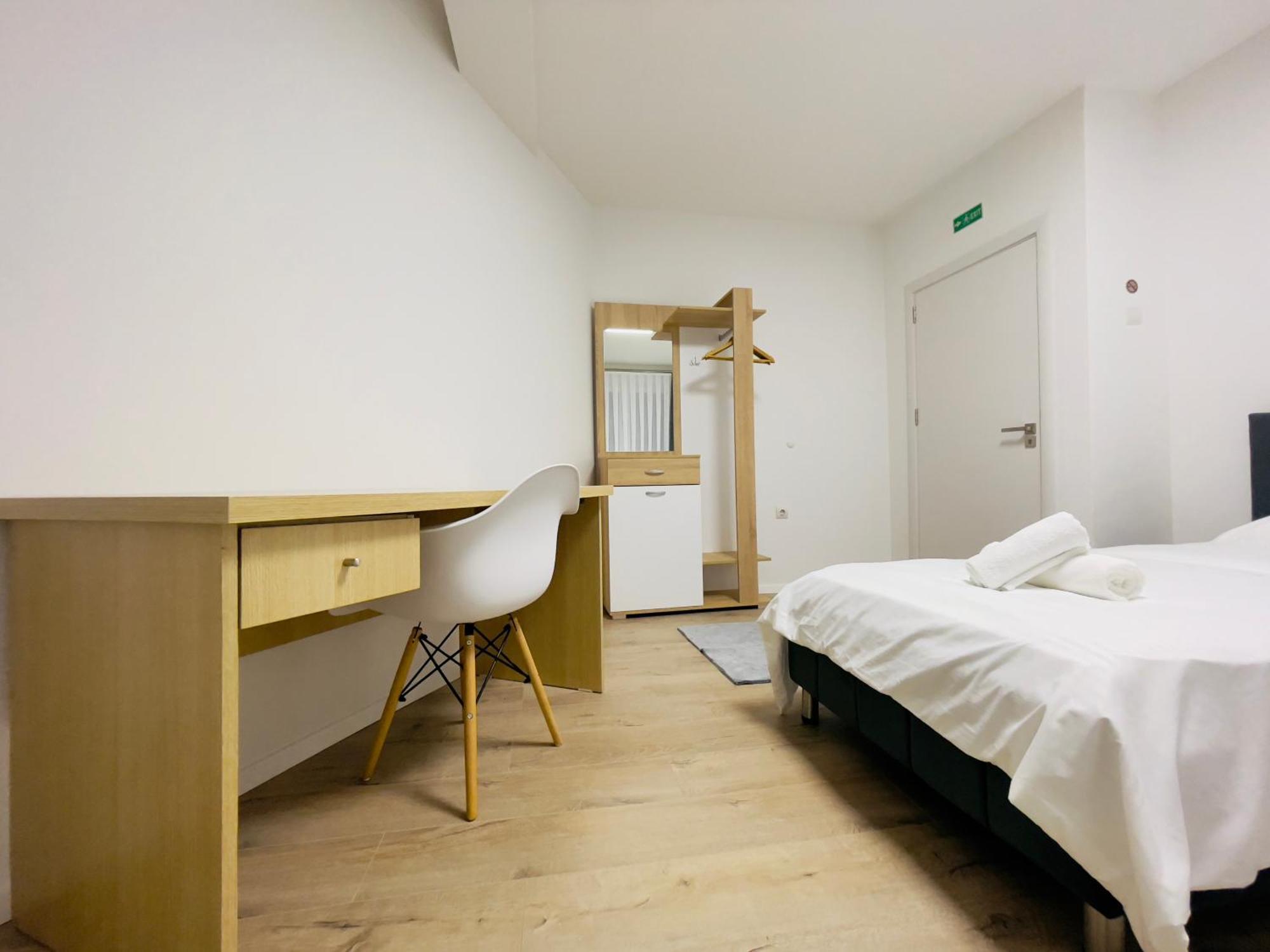 Pristinanest Hotel Екстериор снимка