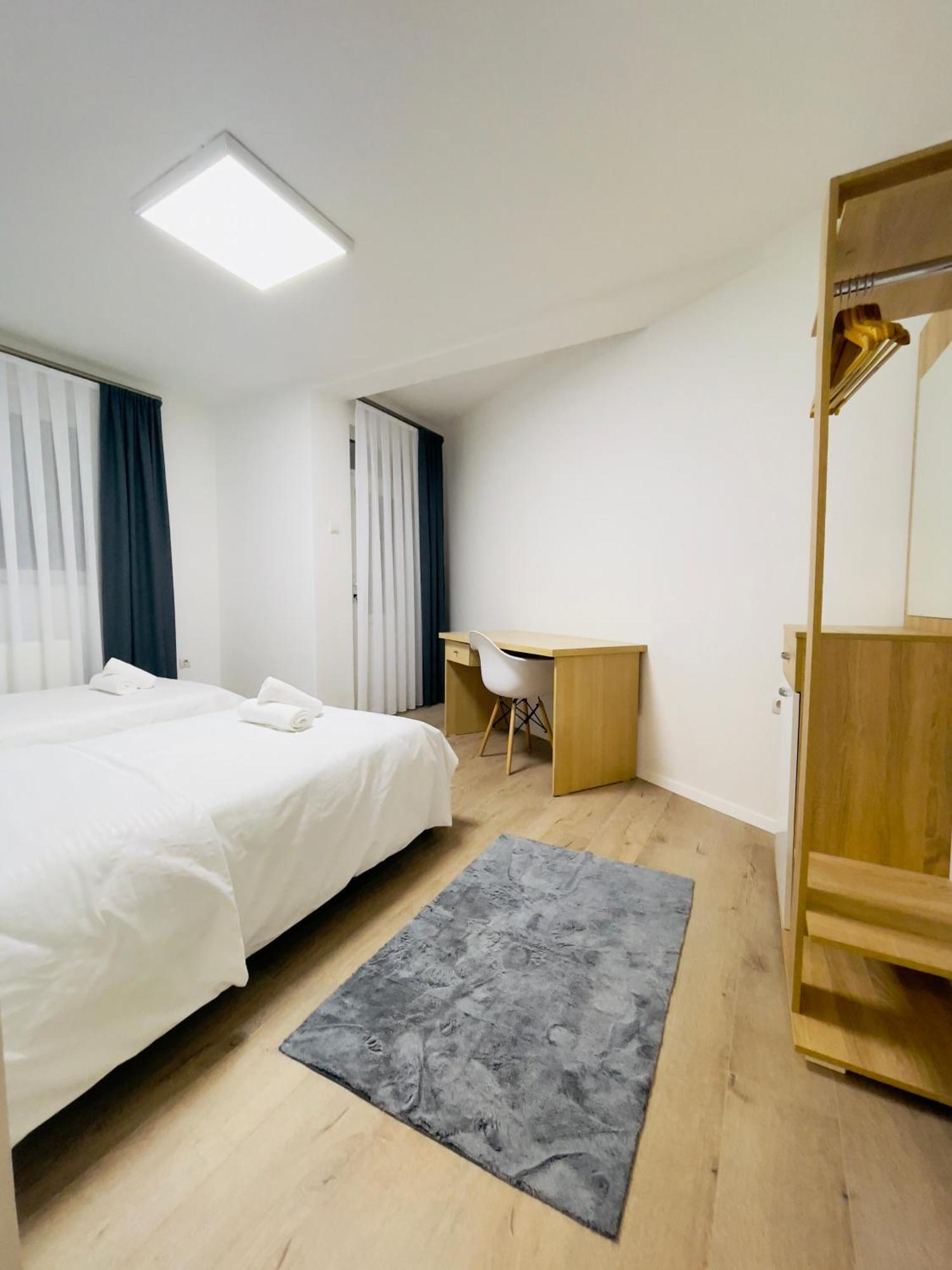 Pristinanest Hotel Екстериор снимка